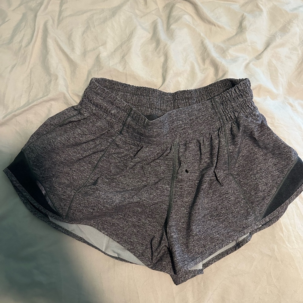 LULU LEMON HOTTY HOT 2.5 GREY